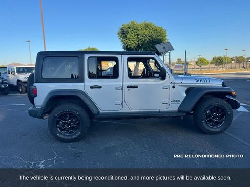 Used 2023 Jeep Wrangler Unlimited w/ 8.4" Radio Group AWD/4WD image 7