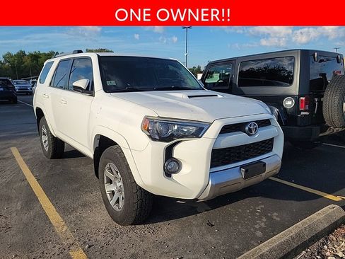 Used 2015 Toyota 4Runner Trail AWD/4WD image 3