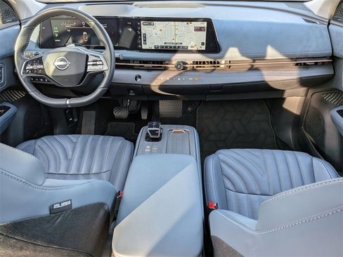 Used 2024 Nissan Ariya AWD image 19