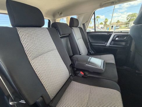 Used 2015 Toyota 4Runner SR5 RWD image 22