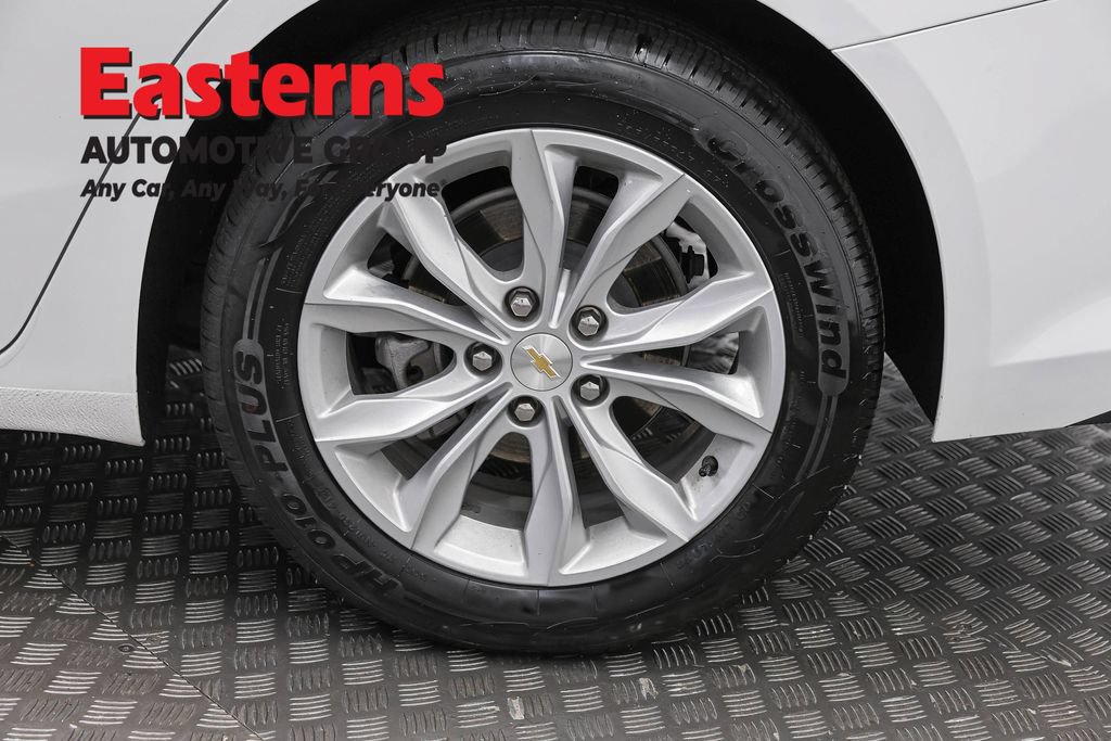 Used 2025 Chevrolet Malibu LT FWD image 35