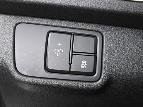 Used 2022 Hyundai Accent SEL FWD image 12