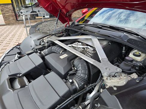 Used 2020 Aston Martin V8 Vantage Coupe RWD image 28