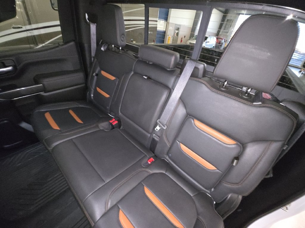 Used 2020 GMC Sierra 1500 AT4 w/ AT4 Premium Package AWD/4WD image 28