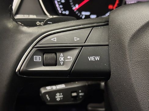 Used 2023 Audi Q5 2.0T Premium w/ Convenience Package image 21