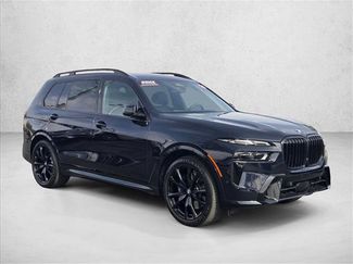 Certified 2025 BMW X7 xDrive40i w/ M Sport Package AWD/4WD video 3