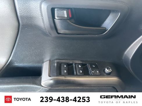 Used 2018 Toyota Tacoma SR5 image 17