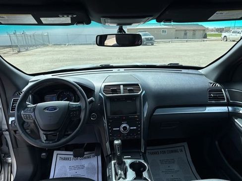 Used 2019 Ford Explorer Sport w/ Equipment Group 401A image 29