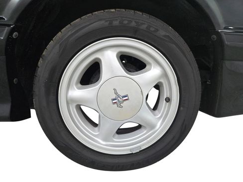 Used 1989 Ford Mustang GT image 16