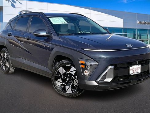 Used 2024 Hyundai Kona SEL w/ Convenience Package image 11