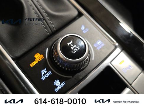 Used 2024 Kia Telluride EX image 32