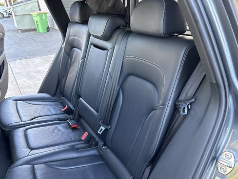 Used 2016 Audi SQ5 Premium Plus w/ Technology Package AWD/4WD image 31