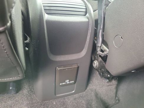Used 2018 Buick Encore Premium w/ Experience Buick Package AWD/4WD image 12