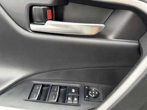 Used 2024 Toyota RAV4 Adventure image 10