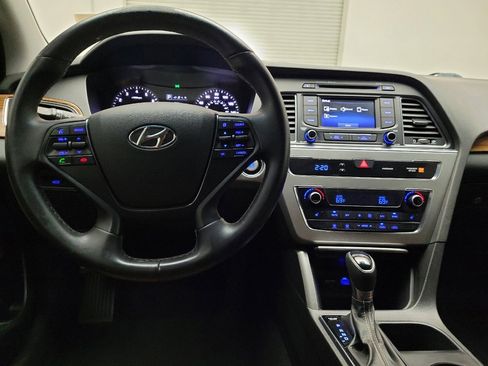 Used 2015 Hyundai Sonata Limited image 22