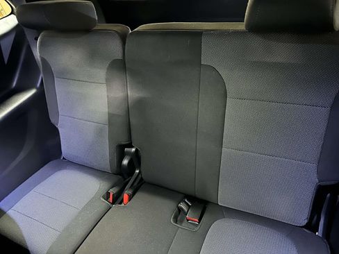 Used 2023 Chevrolet Traverse LT AWD/4WD image 17