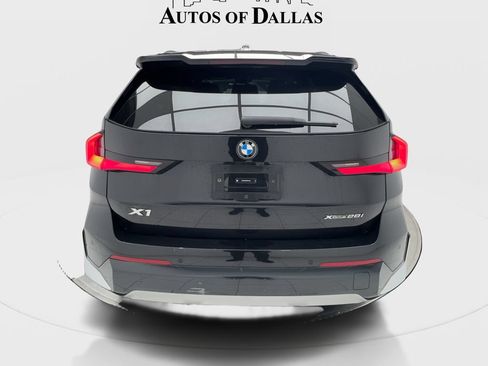 Used 2025 BMW X1 xDrive28i AWD/4WD image 9