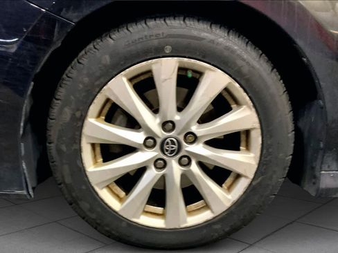 Used 2019 Toyota Camry LE image 10