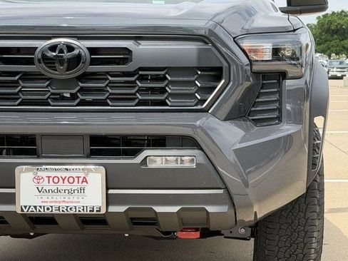New 2026 Toyota Tacoma TRD Off-Road AWD/4WD image 9