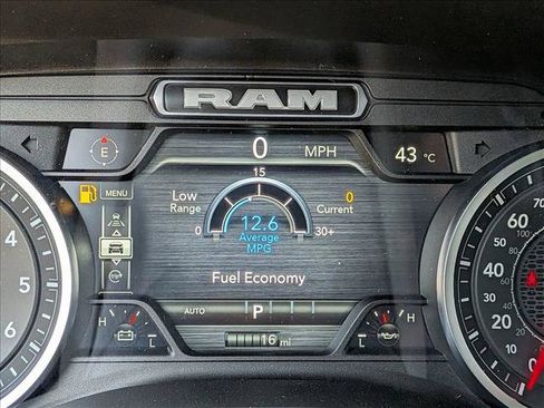 New 2026 RAM 1500 Laramie AWD/4WD image 12