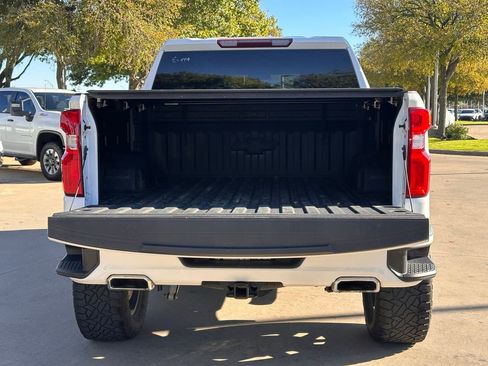 Used 2021 Chevrolet Silverado 1500 RST image 14