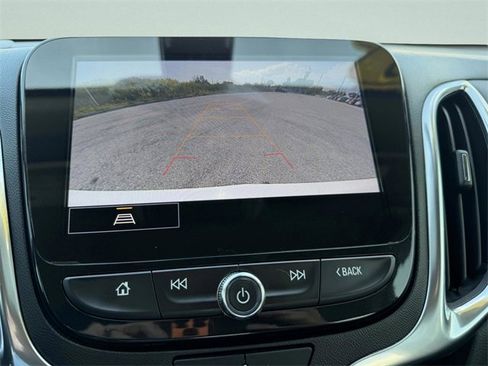 Used 2022 Chevrolet Equinox Premier image 33