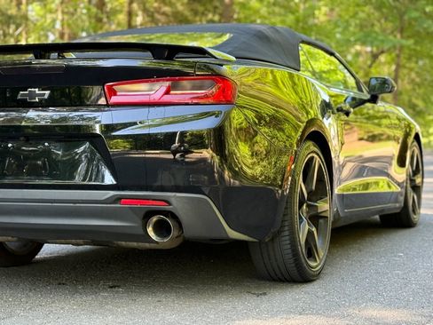 Used 2016 Chevrolet Camaro LT w/ RS Package image 5