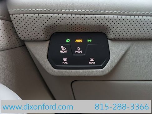 New 2026 Volkswagen Atlas SEL Premium R-Line image 18