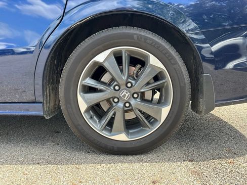 Used 2023 Honda Odyssey Elite image 8