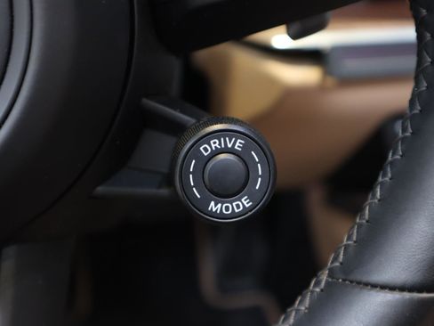 Used 2021 Porsche 911 Carrera S image 24