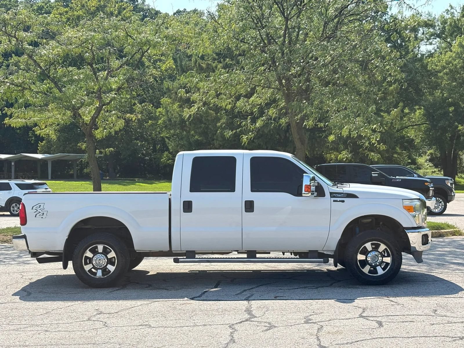 Used 2016 Ford F250 XL w/ Power Equipment Group AWD/4WD image 4