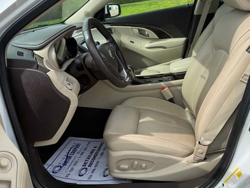 Used 2016 Buick LaCrosse Leather FWD image 7