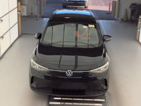 Used 2023 Volkswagen ID.4 2WD image 2