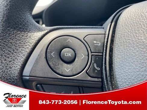 Used 2025 Toyota RAV4 XLE FWD image 26