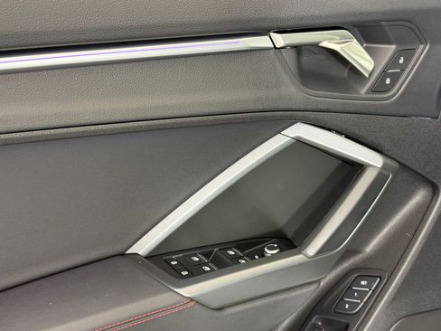 Used 2025 Audi Q3 2.0T Premium Plus w/ Premium Plus Package image 13