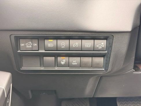 Used 2023 Toyota Tundra Platinum image 23