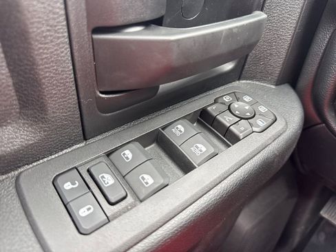 New 2026 RAM 2500 Tradesman AWD/4WD image 9