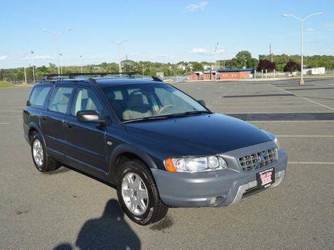 Used 2005 Volvo XC70 AWD/4WD image 55