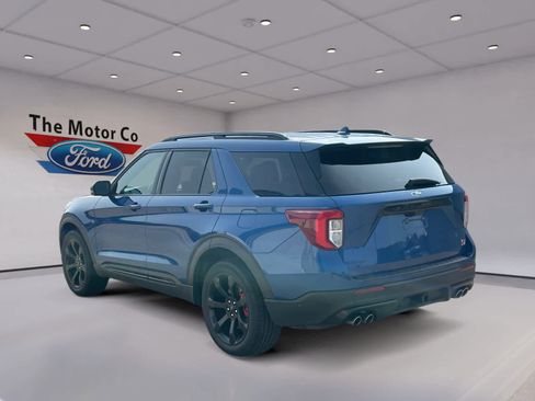 Used 2020 Ford Explorer ST w/ ST Street Pack AWD/4WD image 7