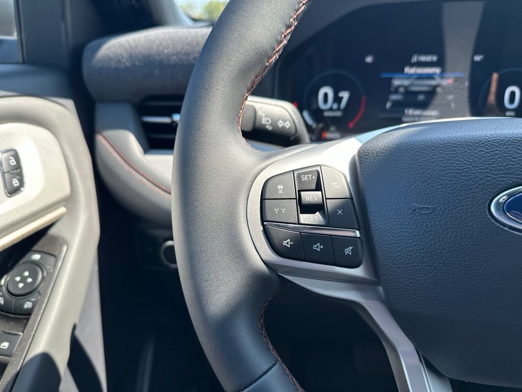 New 2027 Ford Explorer Active RWD image 21