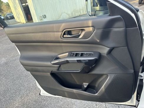 New 2026 Nissan Pathfinder SV image 26