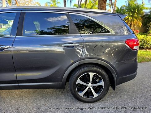 Used 2018 Kia Sorento EX image 58