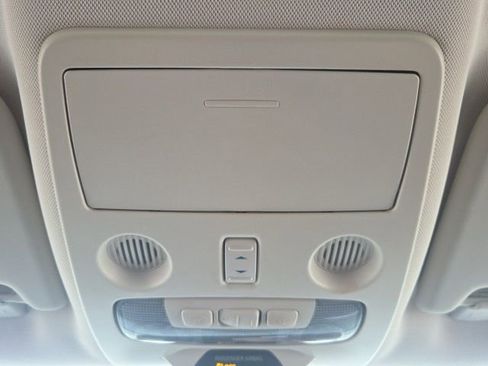 Certified 2020 Ford EcoSport SE w/ SE Convenience Package image 24