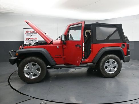 Used 2014 Jeep Wrangler Sport w/ Quick Order Package 24S AWD/4WD image 39