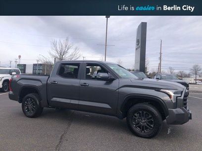 Certified 2025 Toyota Tundra SR5 w/ SR5 Convenience Package