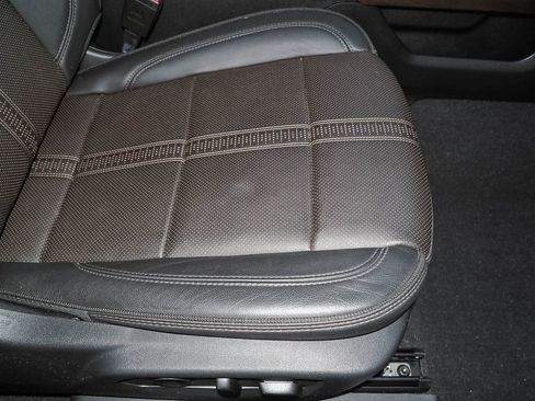 Used 2023 Chevrolet Silverado 1500 High Country w/ High Country Premium Package image 19