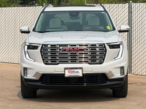 New 2026 GMC Acadia Denali w/ Super Cruise Package FWD image 6