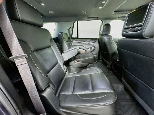 Used 2017 Chevrolet Tahoe LT w/ Luxury Package AWD/4WD image 31