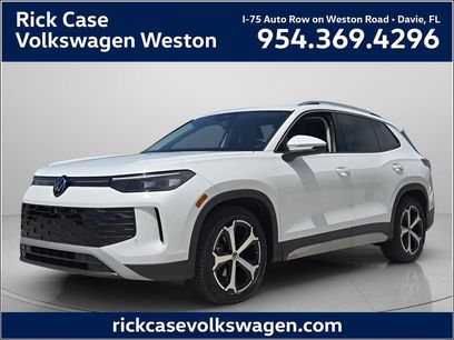 Certified 2026 Volkswagen Tiguan SE w/ Panoramic Sunroof Package