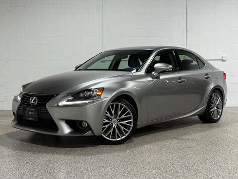 Used 2014 Lexus IS 250 AWD image 2